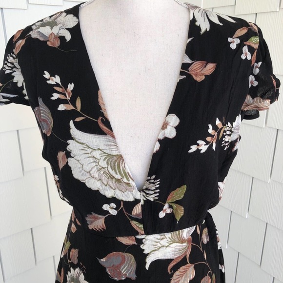 Host Pick Sage The Label Floral Maxi Empire Waist Dress Women’s Size Medium NWT - Picture 4 of 8